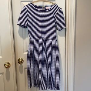 LuLaRoe “Amelia“ Dress
